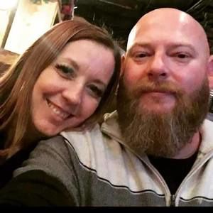 Meet your Posher, Dustin